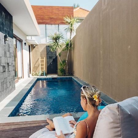 Taj Maza Sunset Villas Gili Trawangan Exteriör bild