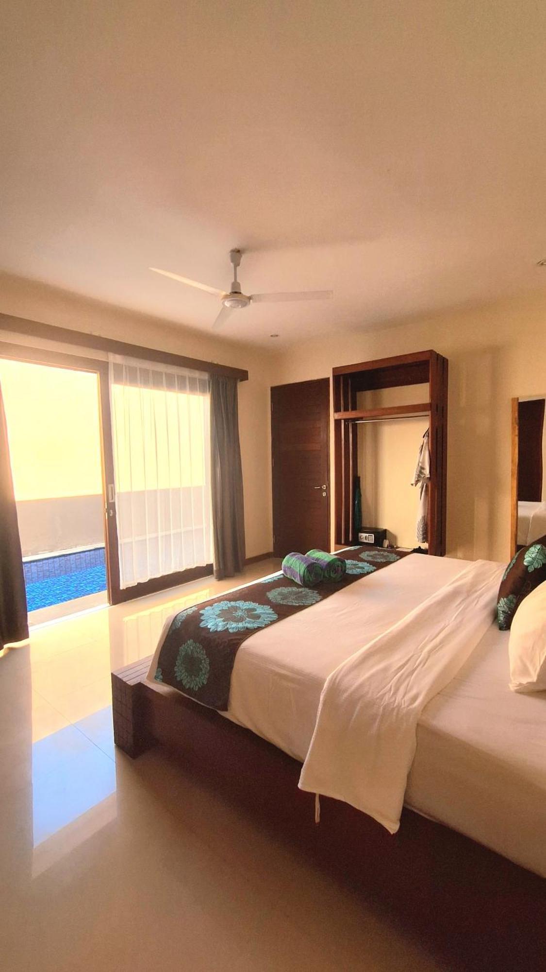 Taj Maza Sunset Villas Gili Trawangan Exteriör bild